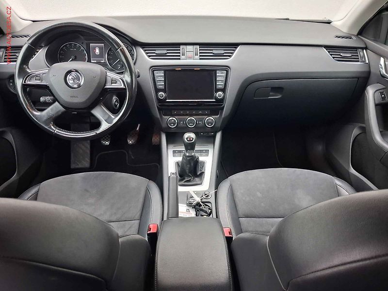 Škoda Octavia (2013) 2.0 TDi, Bixen, navi - fotka 8 z 19