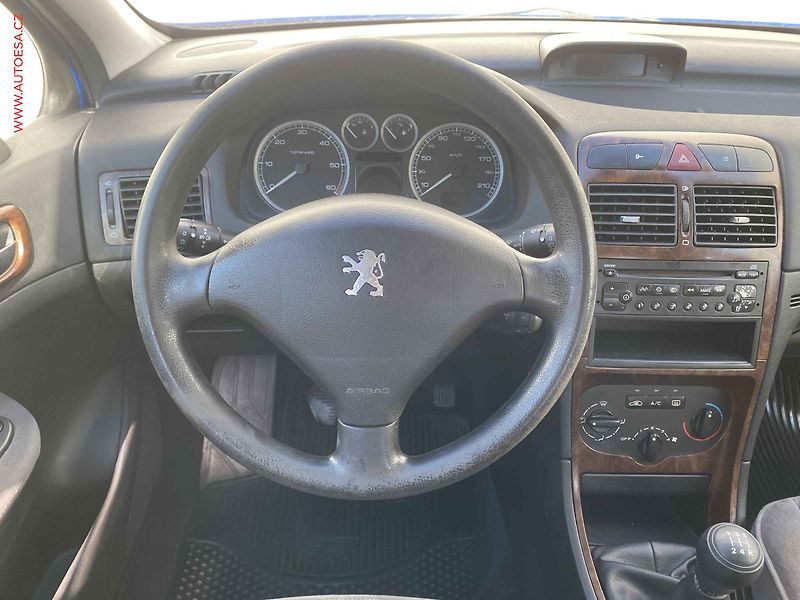 Peugeot 307 (2004) 2.0HDi, AC, STK4/28 - fotka 11 z 14