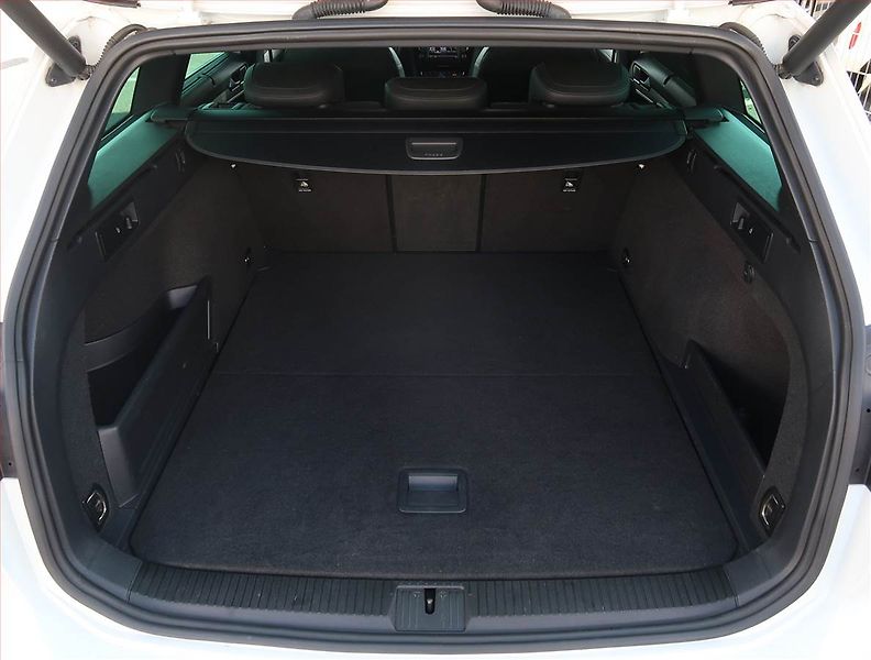 Volkswagen Passat (2016) Highline 1.4 GTE, Automat - fotka 14 z 25