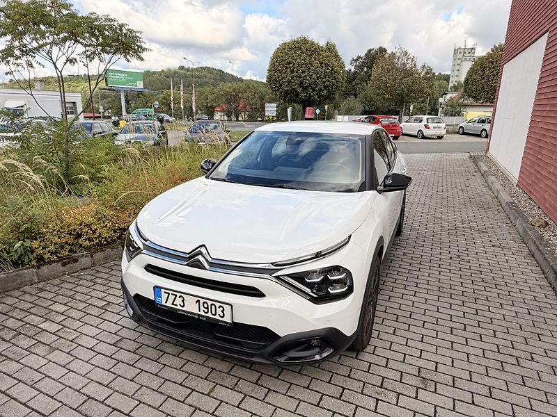 Citroën C4 (2022) - fotka 10 z 12