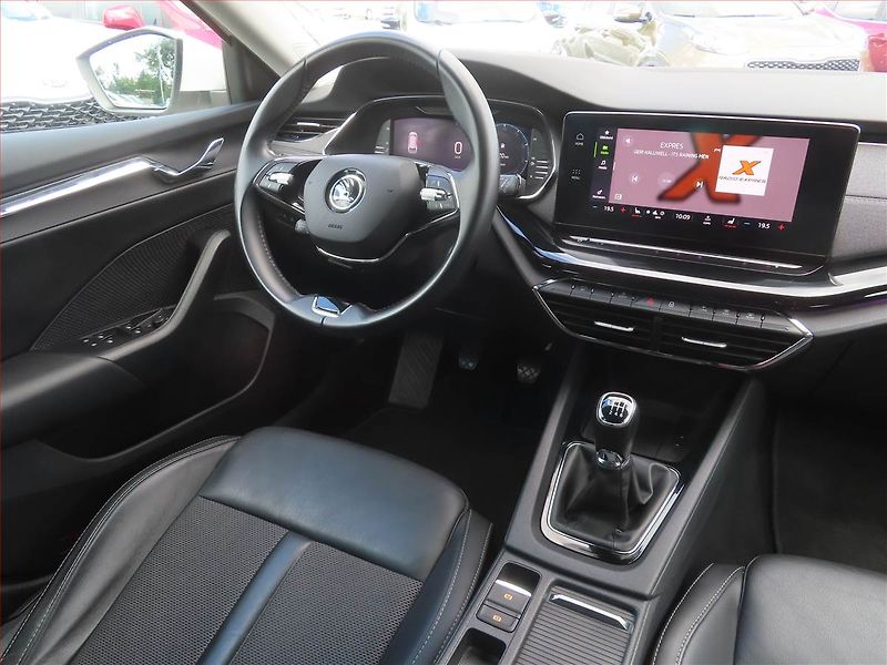 Škoda Octavia (2021) Style 1.0 TSI, Serv.kniha - fotka 7 z 24