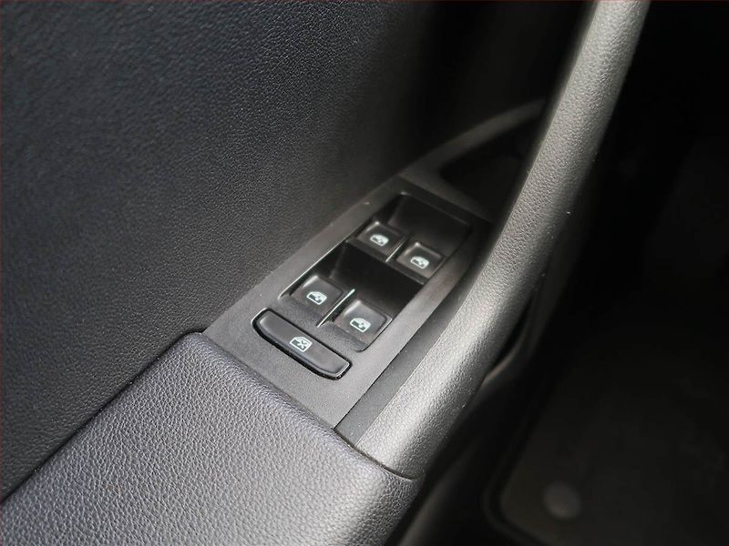 Škoda Octavia (2016) Style 2.0 TDI, Serv.kniha - fotka 15 z 20