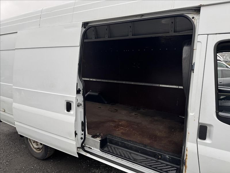 Ford Transit 2,2 114kW AC DPH NOVÁ STK L4 - fotka 24 z 29