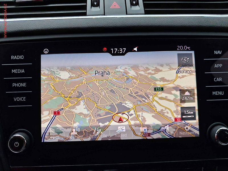 Škoda Octavia (2018) 1.4 TSi, Drive, DSG, LED - fotka 18 z 19