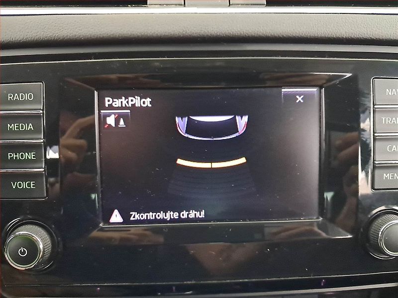 Škoda Octavia (2014) RS 2.0 TDI, Kůže, Navi - fotka 18 z 22