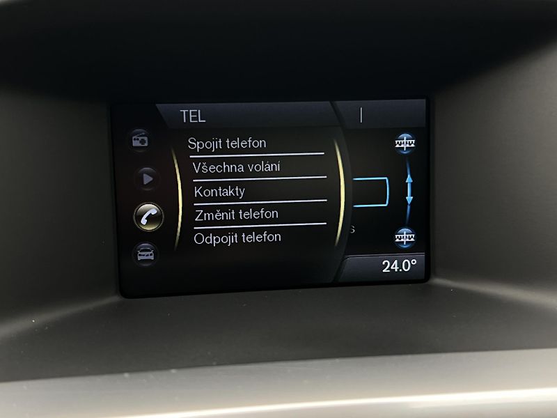 Volvo V60 CC D4 KINETIC AUT CZ - fotka 25 z 35