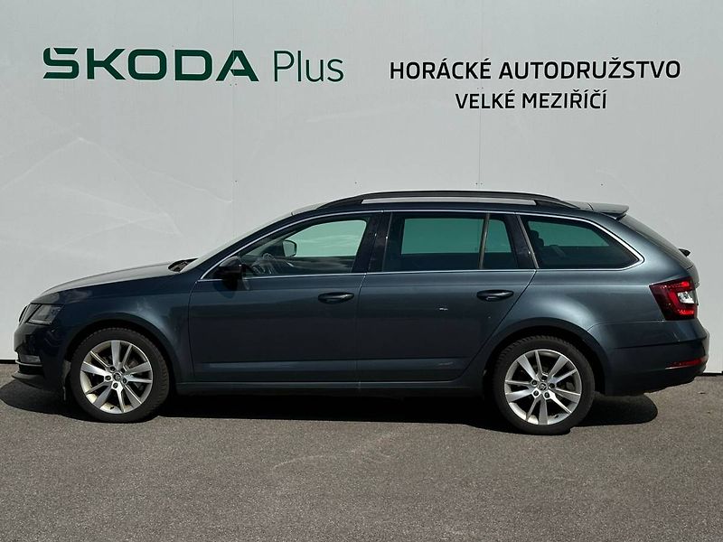 Škoda Octavia combi Style Plus 2,0 TDI 110 k - fotka 3 z 25