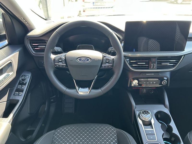 Ford Kuga Top Edition 2.5 HEV 132 kW - fotka 14 z 37