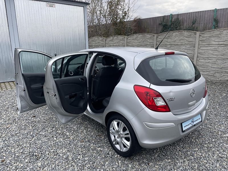 Opel Corsa 1.2i 80PS 141000KM KLIMA STK!! - fotka 116 z 169