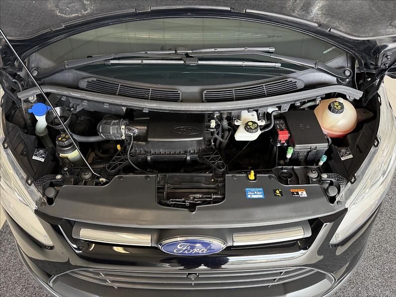 Ford Tourneo Custom 2,0 L2,96kW,1maj,nové rozvody - fotka 24 z 30