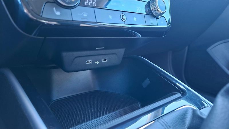 Škoda Fabia 1,0 TSi 85 Kw Top SEL ČR DPH - fotka 22 z 22
