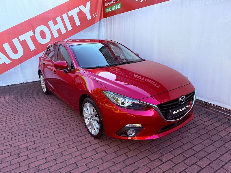 Mazda 3 2.0 Skyactiv 121 kW, ČR, 1.Maj - fotka 5 z 30