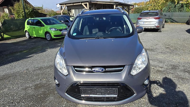 Ford Grand C-MAX 1.6 16V TITANIUM 7MÍSTNÝ  - fotka 3 z 42