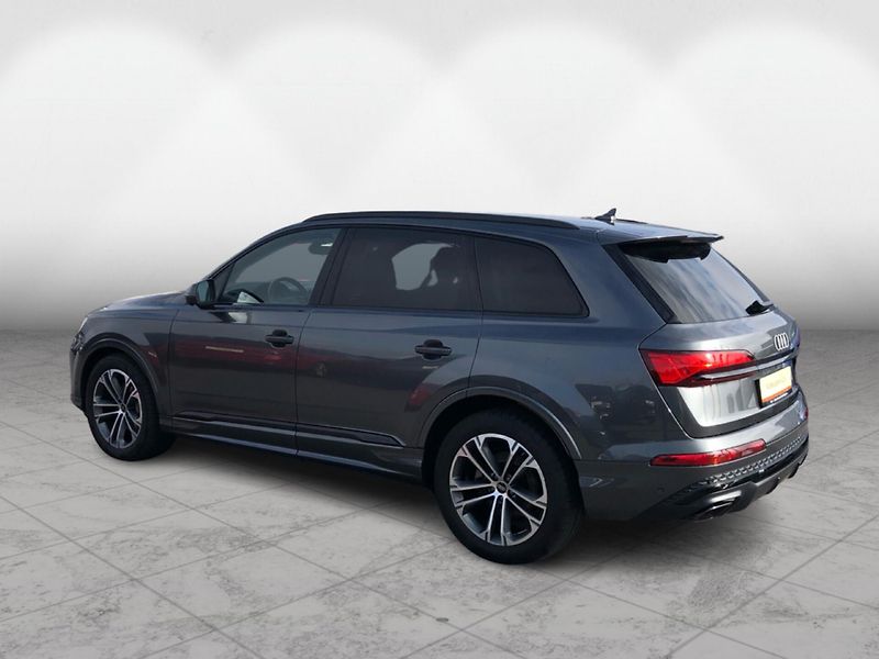 Audi Q7 50 TDI Quattro - fotka 7 z 30