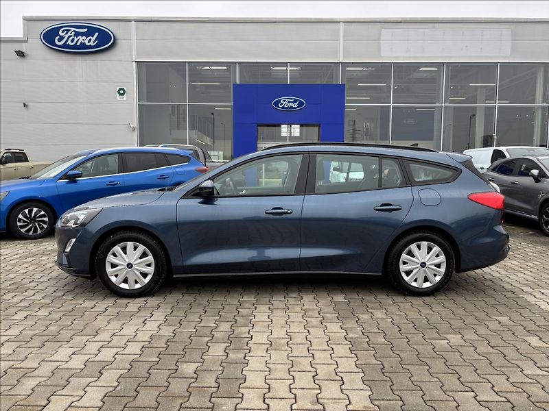 Ford Focus 1,0 EcoBoost 92kW Trend - fotka 2 z 28