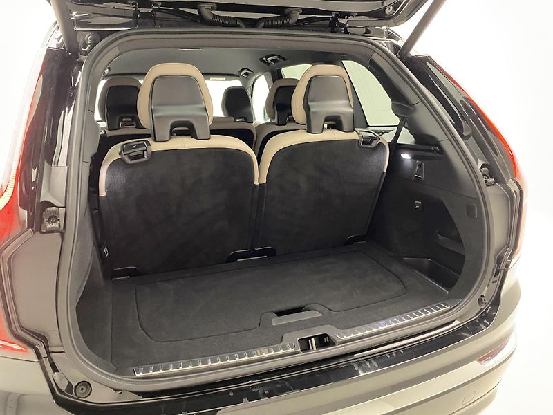 Volvo XC90 B5 AWD BRIGHT PLUS AUT CZ 7m - fotka 35 z 58