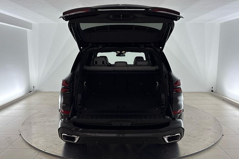 BMW X5 xDrive40d - fotka 7 z 21