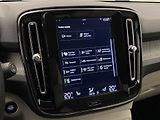 Volvo XC40 D4 AWD INSCRIPTION REZERVACE - náhled 37