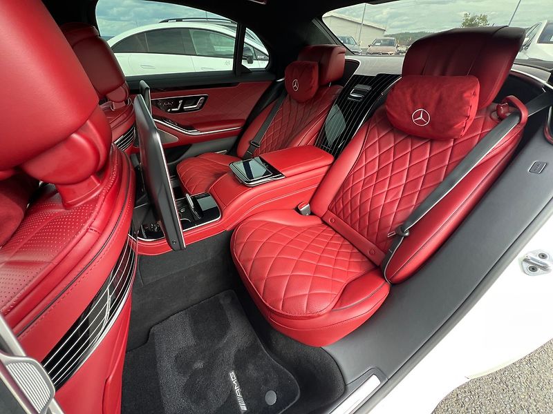 Mercedes-Benz Třídy S S 400d 4Matic - fotka 32 z 42