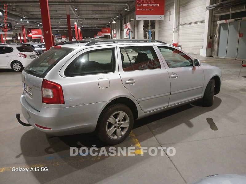 Škoda Octavia (2012) 2.0 TDi, ČR - fotka 2 z 3