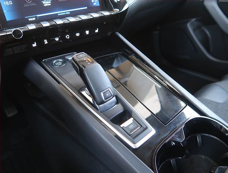 Peugeot 508 (2019) 1.5 BlueHDi, Automat - fotka 13 z 22