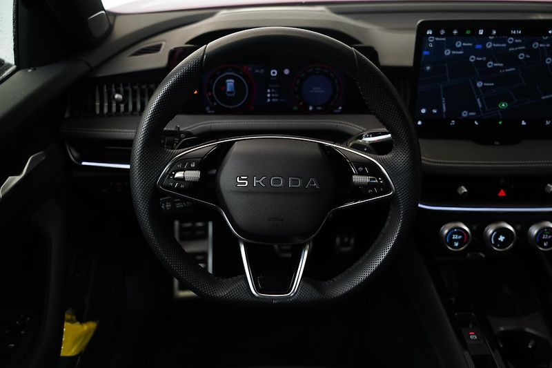 Škoda Superb - fotka 18 z 25