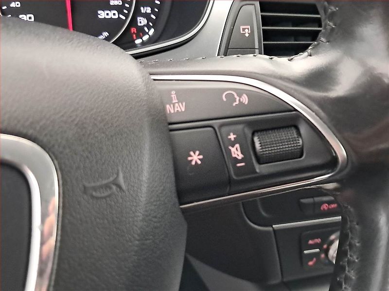 Audi A6 (2015) 3.0 TDI, 4X4, Automat, Navi - fotka 17 z 22
