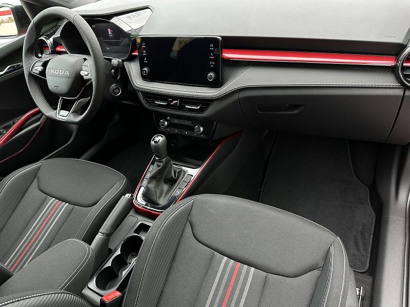 Škoda Fabia 1.0TSi 116PS Monte Carlo Bi-LE - fotka 36 z 37