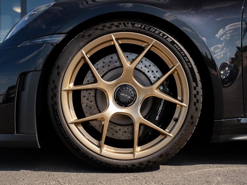 Porsche 911 GT3 - fotka 9 z 30