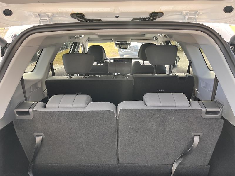 Chery Tiggo 8 (2026) 1,6 ICE UNIQUE demo vůz - fotka 26 z 37