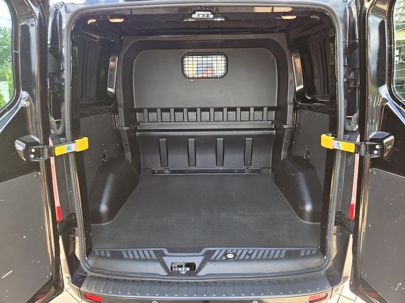 Ford Transit Custom 2.2 TDCi 114kW  5míst  - fotka 27 z 54