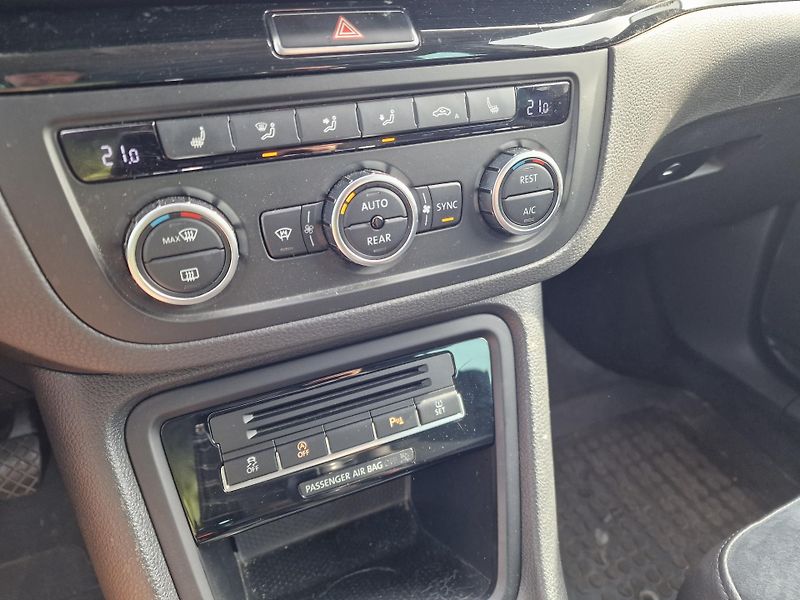 Seat Alhambra 2,0TDI 130KW 7MÍST ALCANTARA  - fotka 15 z 19