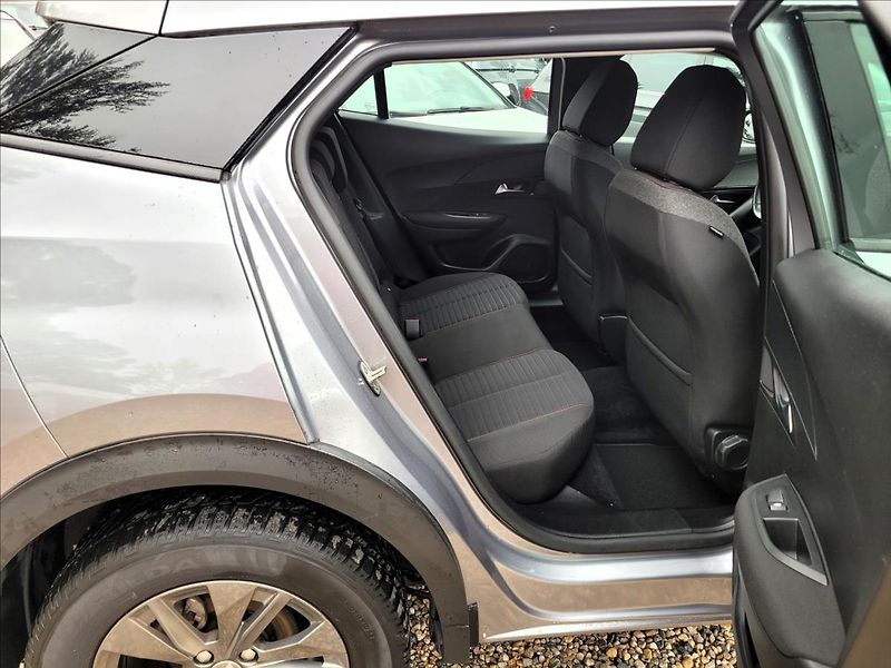 Peugeot 2008 1,5 HDI,navi,digiklima,alu, - fotka 16 z 50