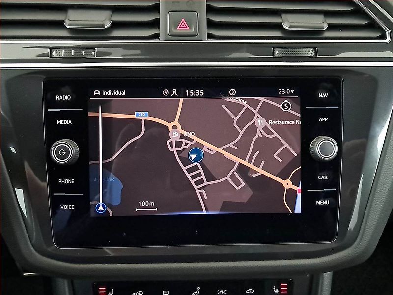 Volkswagen Tiguan Allspace (2022) R-Line 2.0 TSI - fotka 16 z 22