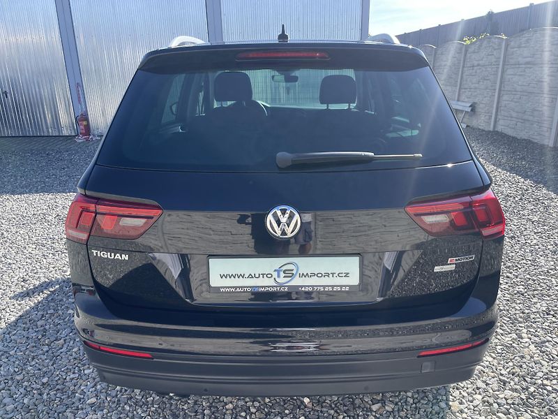 Volkswagen Tiguan 2.0TDi 150PS 4x4 DSG 179TKM 1A - fotka 10 z 131
