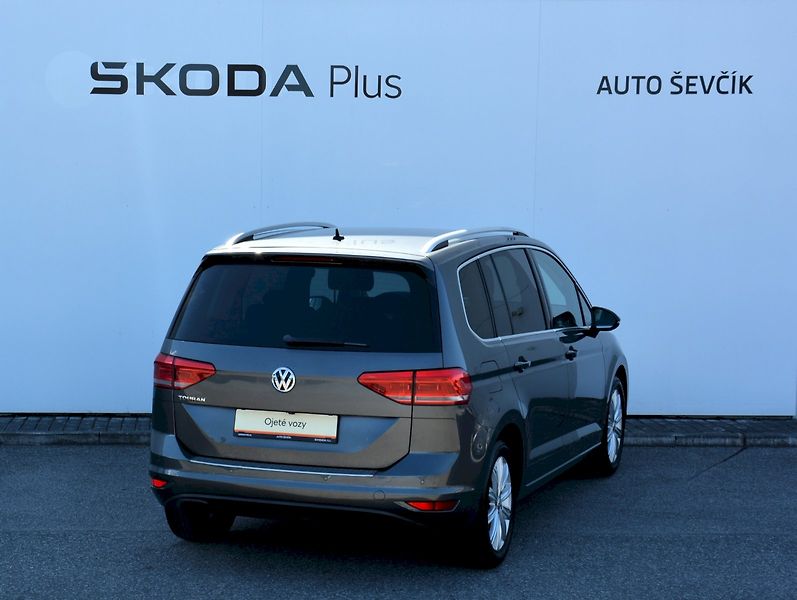 Volkswagen Touran (2018) 1.4 TSI 110 kW Comfortline - fotka 2 z 28