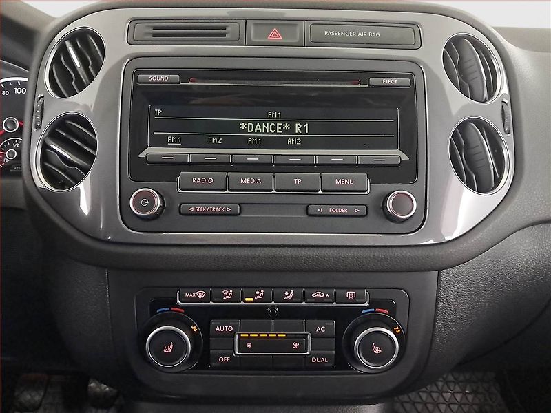 Volkswagen Tiguan (2012) 2.0 TDI, 4X4, Tempomat - fotka 12 z 16