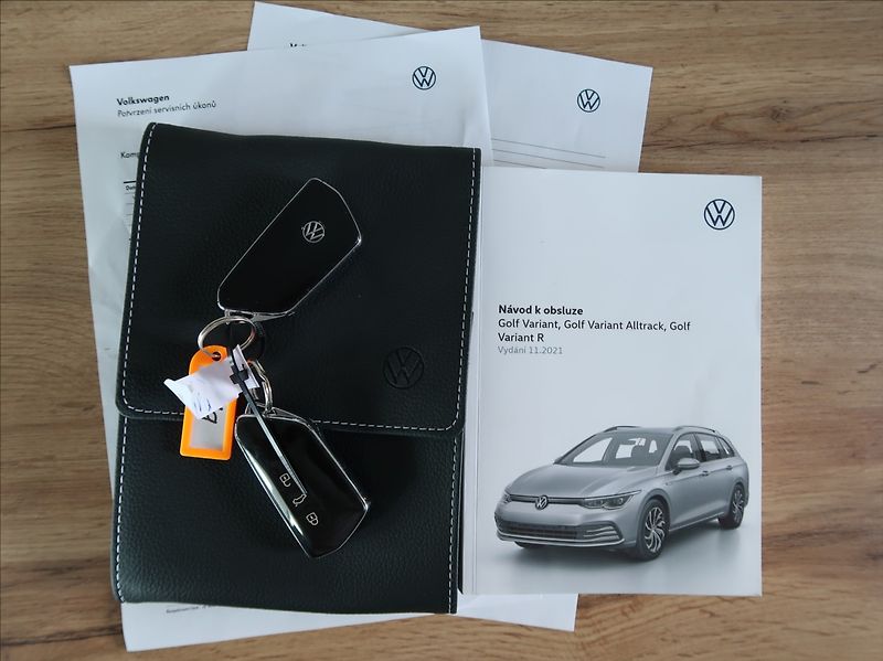 Volkswagen Golf 2,0 TDi,110kW,1majČR,Style,DPH - fotka 25 z 29