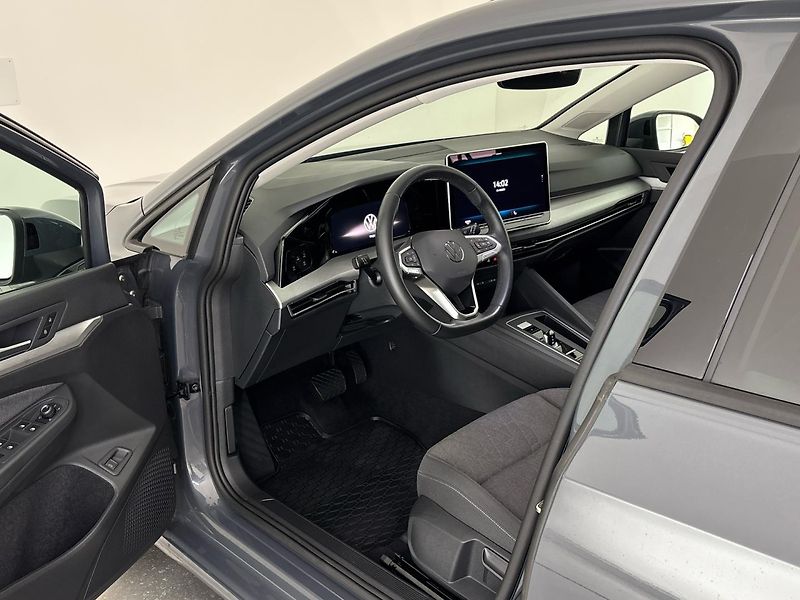 Volkswagen Golf People DSG - fotka 6 z 28