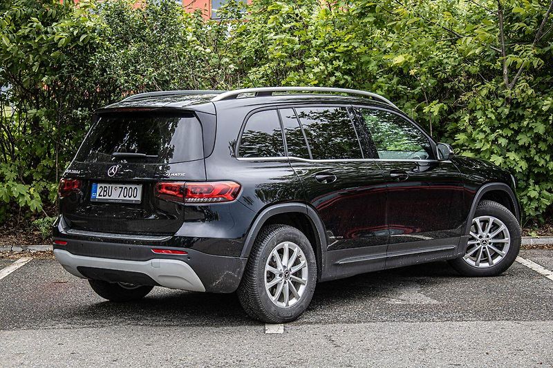 Mercedes-Benz GLB - fotka 5 z 37