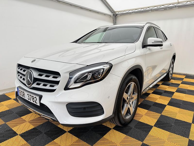 Mercedes-Benz GLA 220i*135kw*4x4*CZ*AMG - fotka 2 z 46
