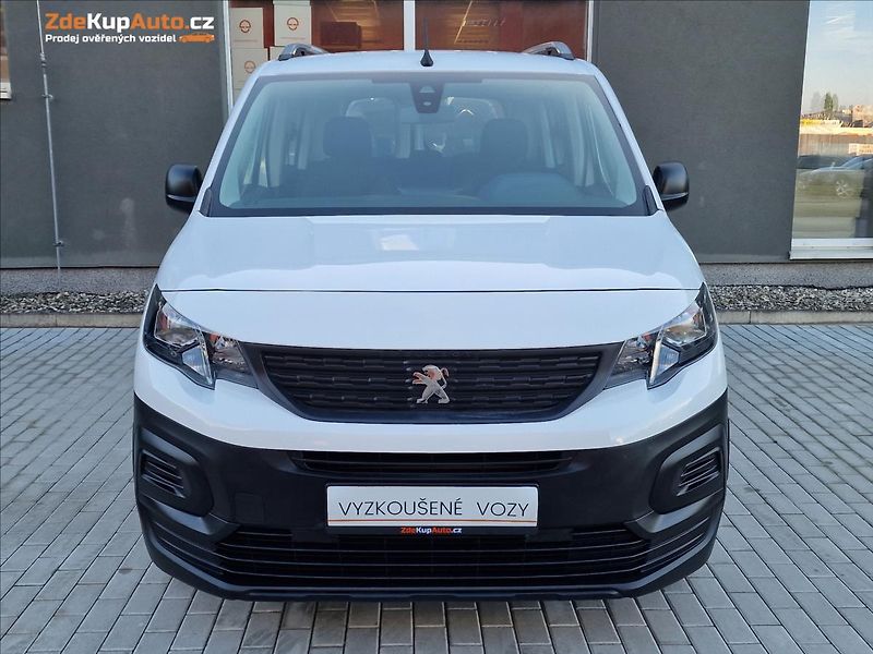 Peugeot Rifter 1.2 PureTech 110 S&S,ČR,1.Maj - fotka 4 z 50