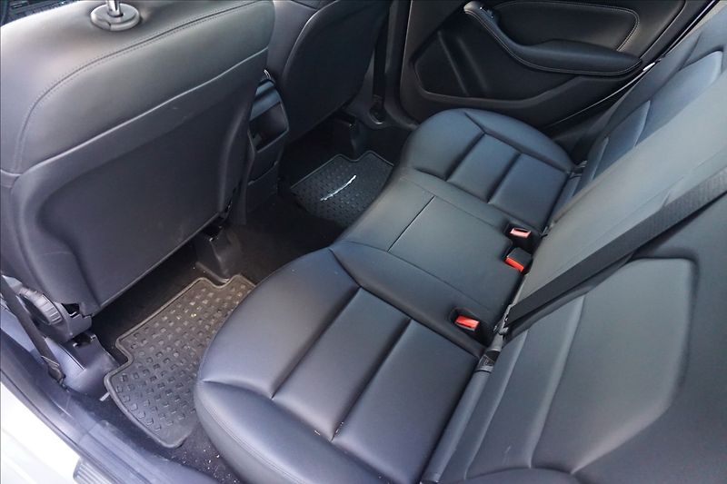 Mercedes-Benz Třídy B 1,8 B 200d - fotka 15 z 18
