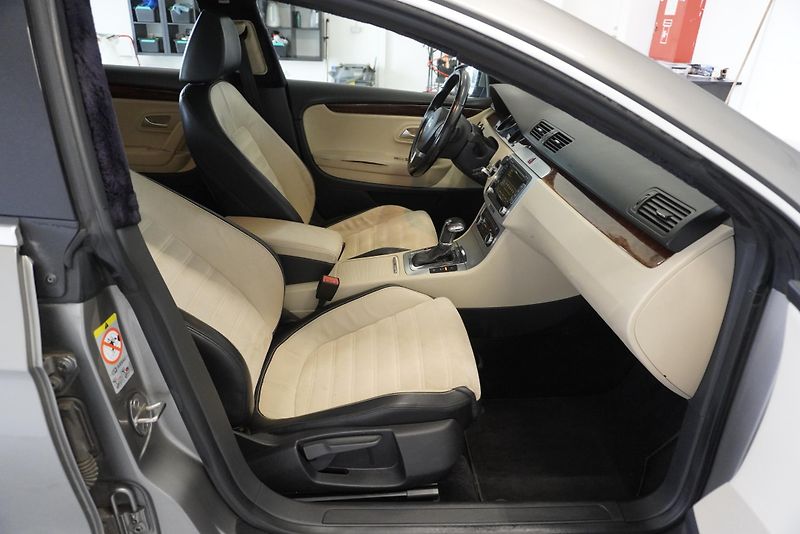 Volkswagen Passat CC PASSAT CC  3,6I 4MOTION AUT. - fotka 23 z 26