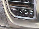 Ford Transit Custom (2020) 2.0TDCi L2H1 5míst, AC - náhled 16