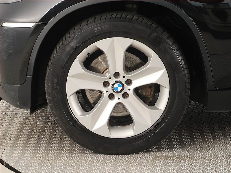 BMW X6 (2013) xDrive40d, 4X4, Automat, Kůže - fotka 15 z 19