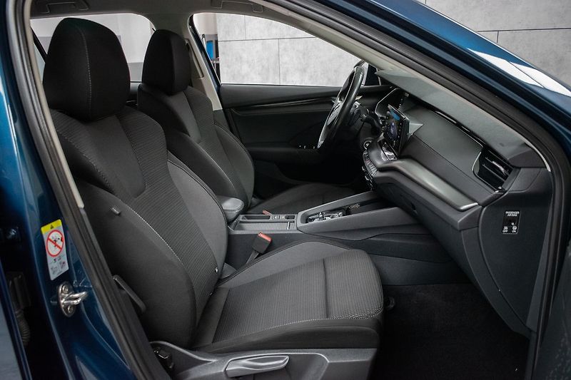 Škoda Octavia 1.0 TSI e-TEC*AMBITION+*ČR 1.M - fotka 12 z 34