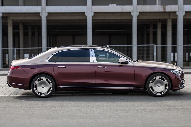 Mercedes-Benz Třídy S - fotka 4 z 47