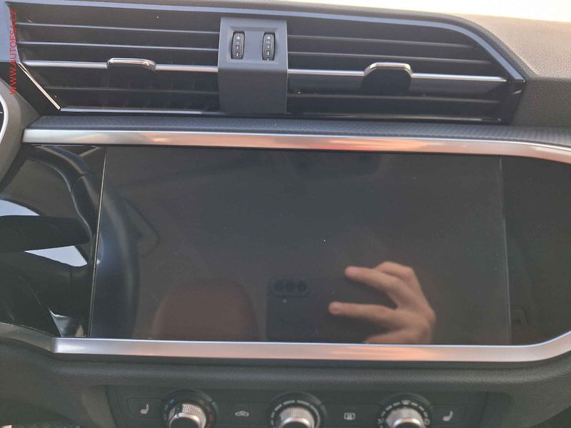 Audi Q3 (2020) 2.0 TDi Quattro, AT, LED, TZ - fotka 14 z 22