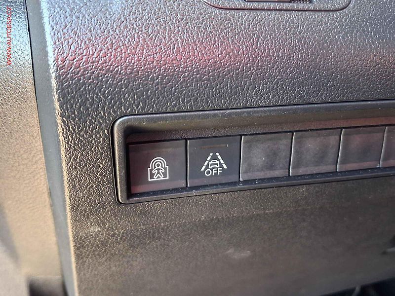 Toyota ProAce City Verso (2022) 1.5, 1.maj,ČR, servis.kniha - fotka 14 z 22